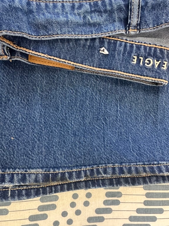 Jean hems