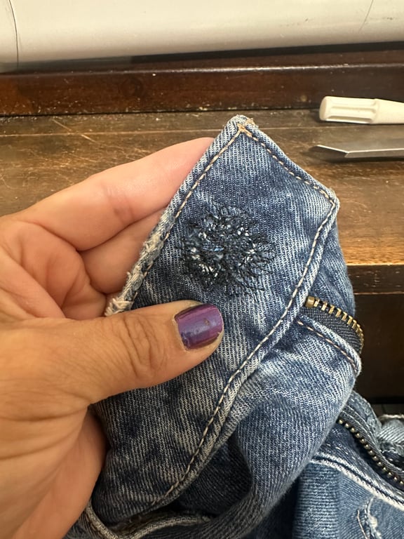 Jeans button replacement
