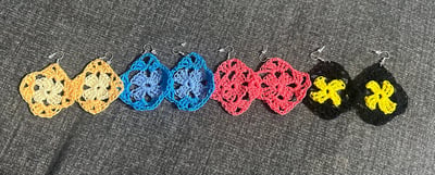 Granny square earrings - thumbnail 1